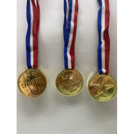 Medaglia Oro con collana (cf. 3 pz)