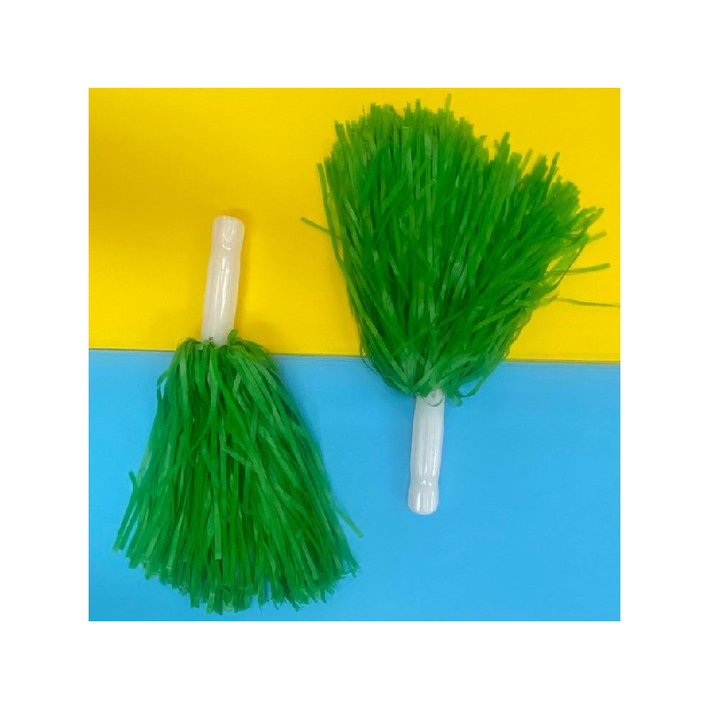 Pon Pon VERDE con asta (2 pz)