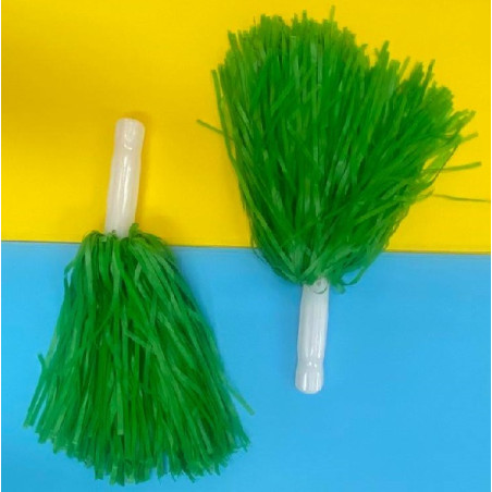 Pon Pon VERDE con asta (2 pz)