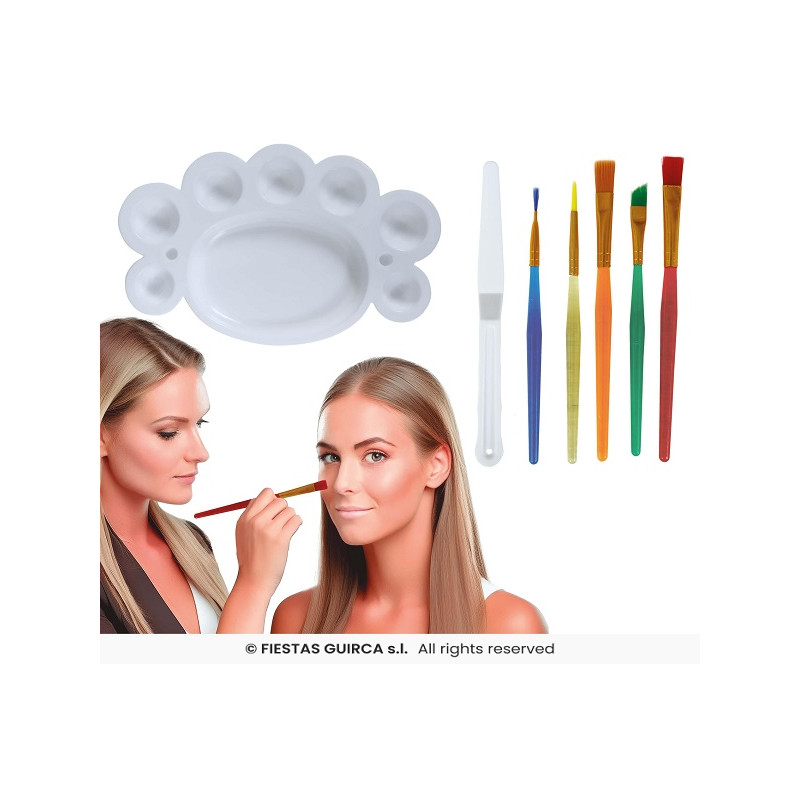 Tavolozza Trucco con pennelli e spatola per Truccare