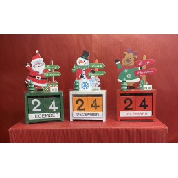 Calendario con soggetti natalizi in legno 14x7 cm - 3 mod ass